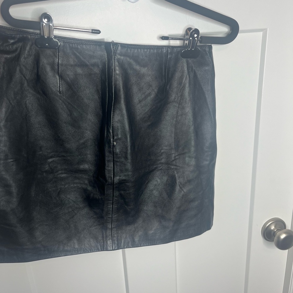 Old navy genuine leather mini skirt size 8